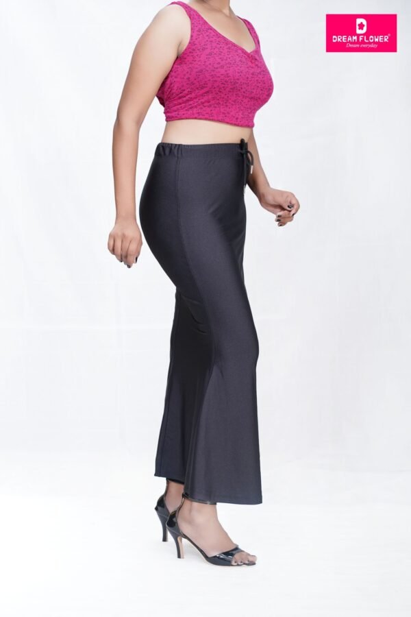 Shimmer Saree Shaper - Black - Image 3